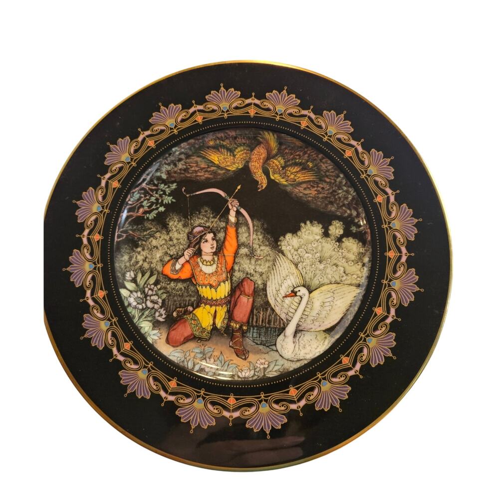 1986 Villeroy & Boch Heinrich bone china plate "Prince Gvidon & the Swan" German
